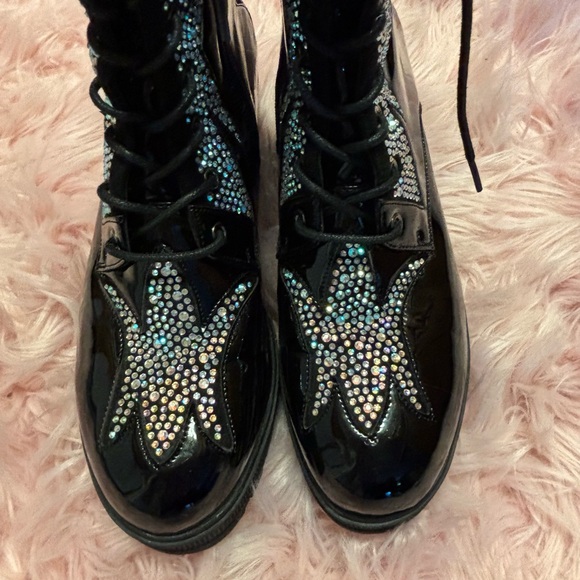 Black Rhinestone Embellished Women's Boots - Picture 3 of 7